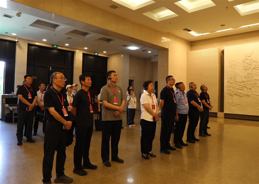 标题:中电建冀交高投公司“同心向党·一路畅行”联建共建主题党日活动圆满举行<br/>说明:<br/>日期:2026/6/11<br/>来源:<br/>发表人:于童<br/>点击数:469