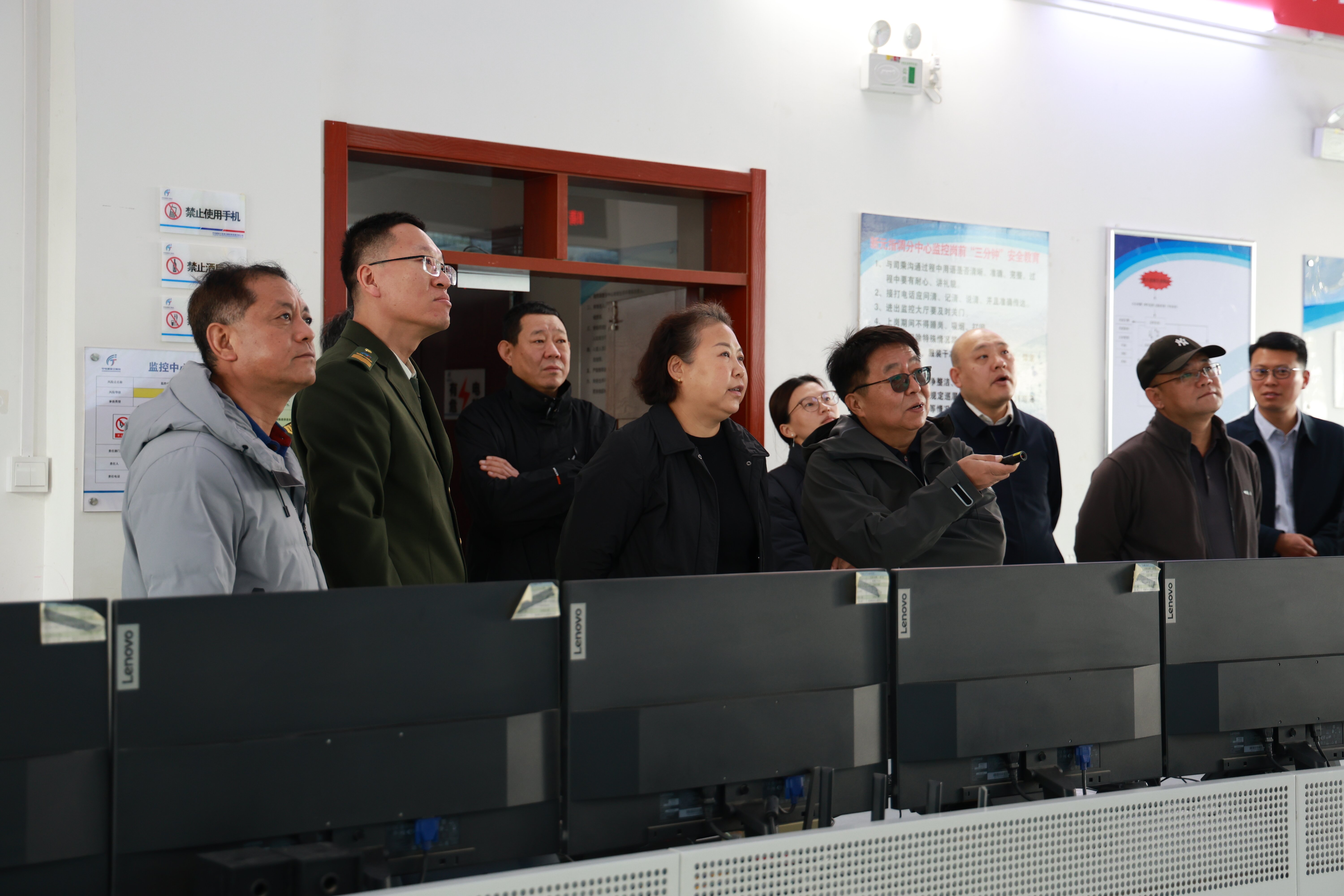 C:\Users\lenovo\Desktop\4K8A5177.jpg