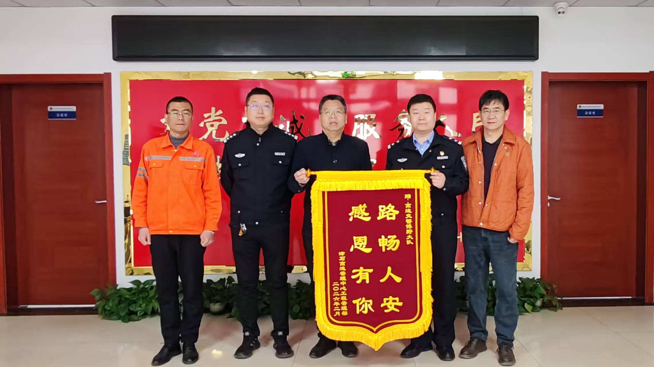 f3ab8950facf2c9108c916f4efaf3ac3.jpg f3ab8950facf2c9108c916f4efaf3ac3.jpg